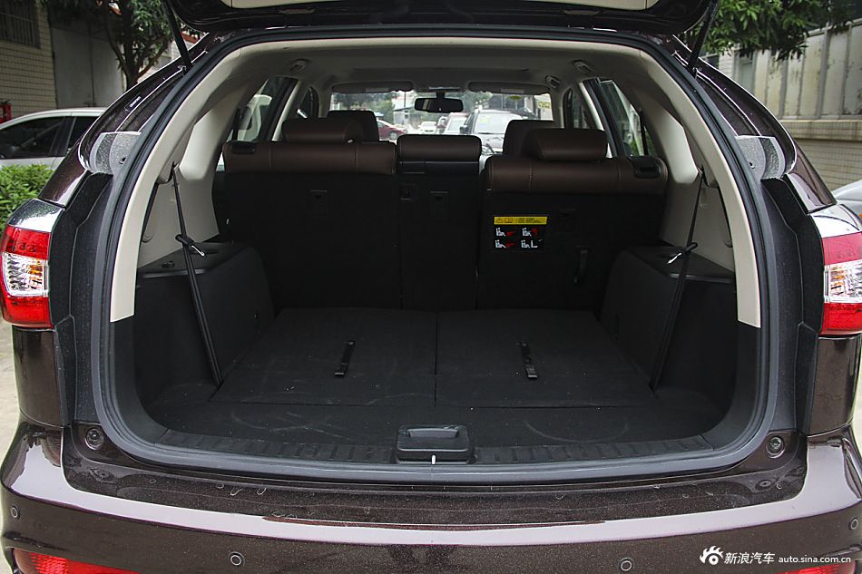 2015款比亚迪S7升级版2.0T自动旗舰型