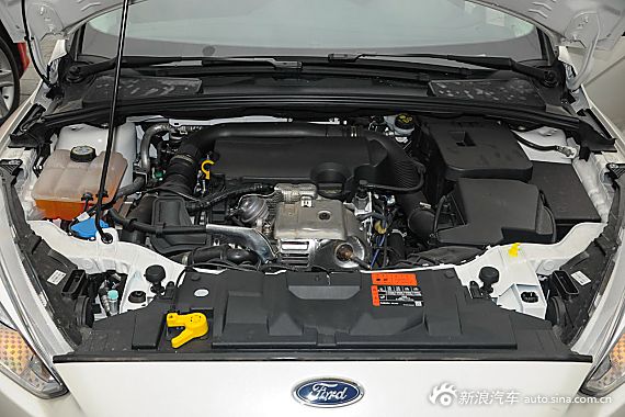 2015款福克斯两厢1.0L GTDi手动超能风尚型