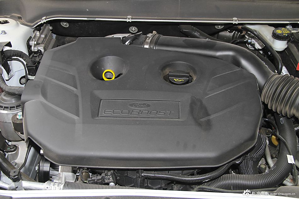 2013款蒙迪欧 2.0L GTDi240 旗舰型