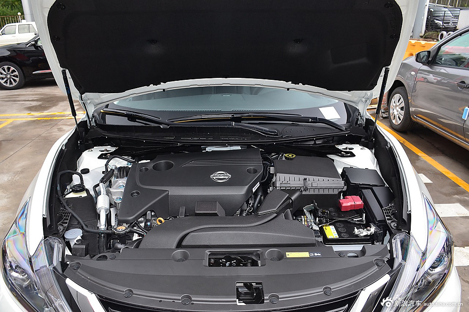 2016款天籁基本型