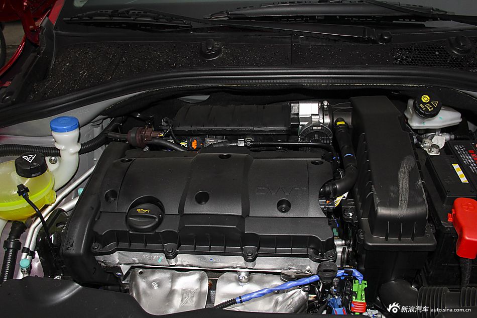 2015款东风雪铁龙C3-XR 1.6T自动先锋型