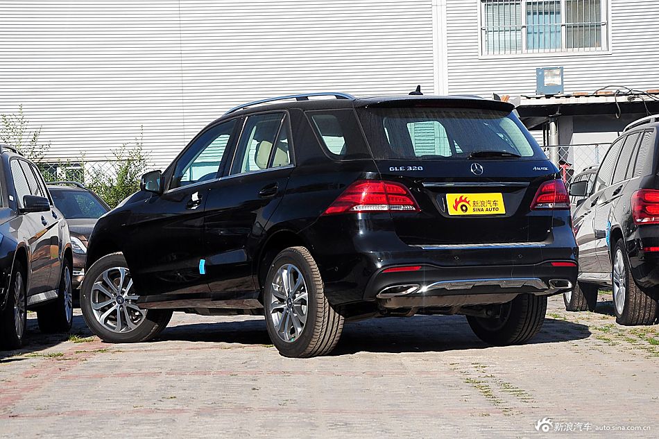 2015款奔驰GLE级320 4MATIC