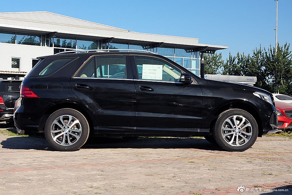 2015款奔驰GLE级320 4MATIC