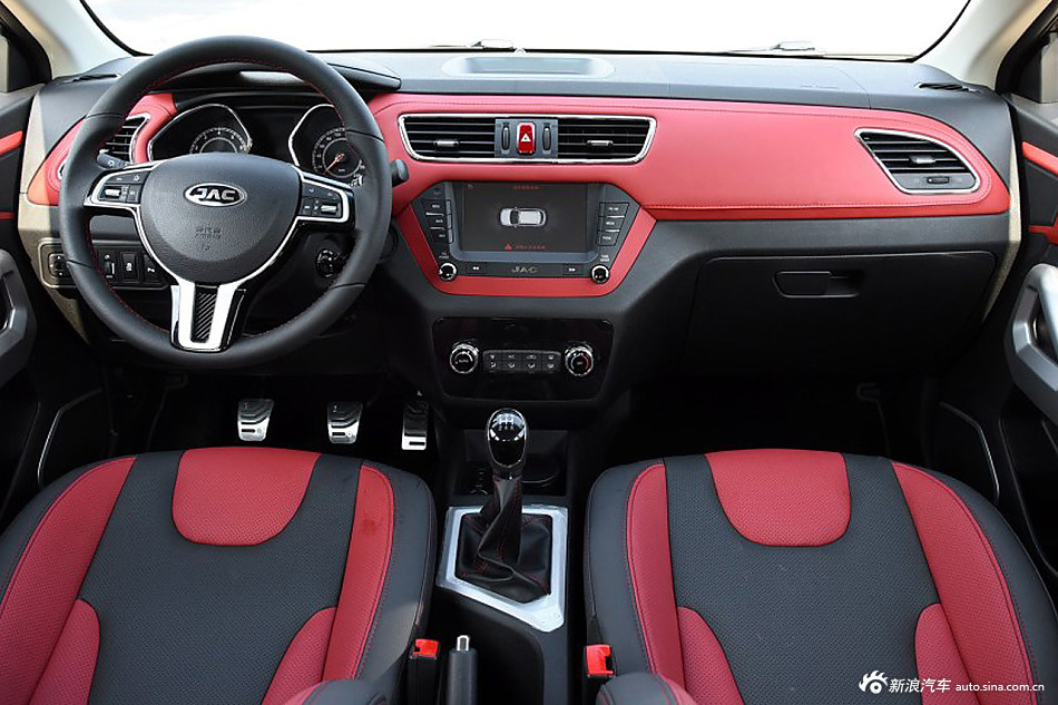 5万级SUV也这么吓人？江淮推新一代瑞风S2