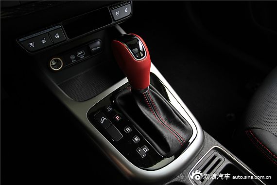 起亚KX3傲跑实拍