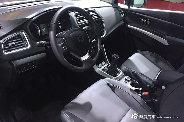 2016巴黎车展：铃木新款锋驭正式亮相