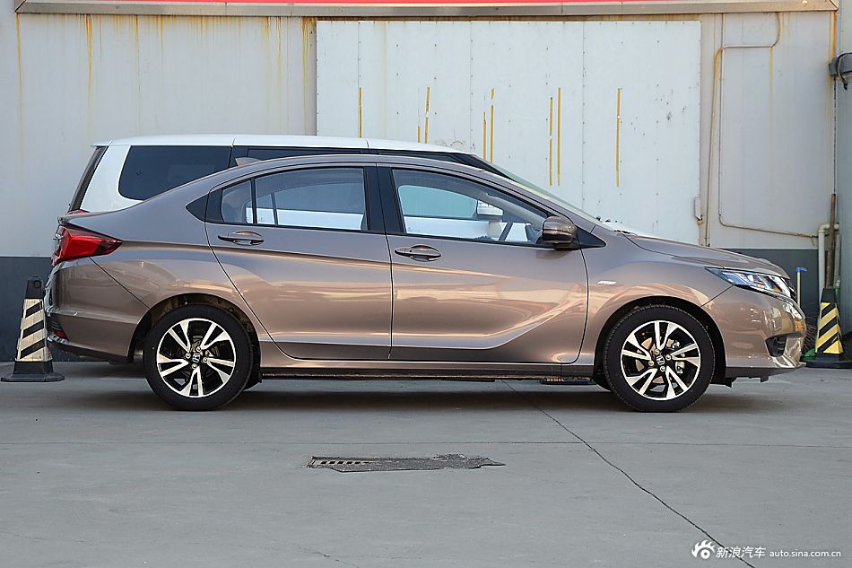 2016款哥瑞1.5L CVT自动豪华版