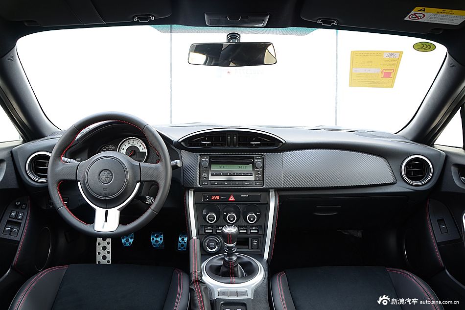 2014款丰田86 2.0L手动豪华型