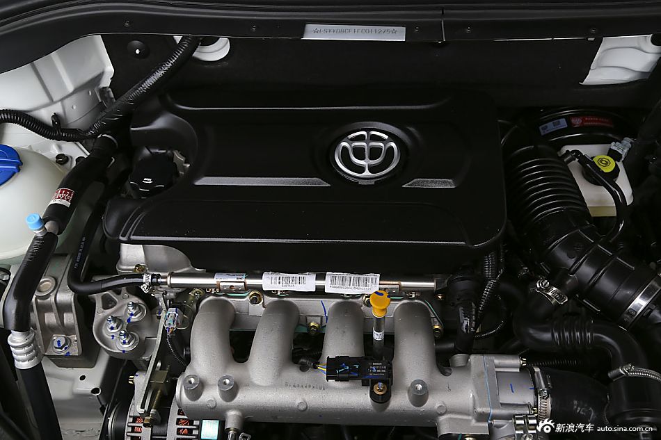 2014款中华V5 1.5T自动两驱运动型