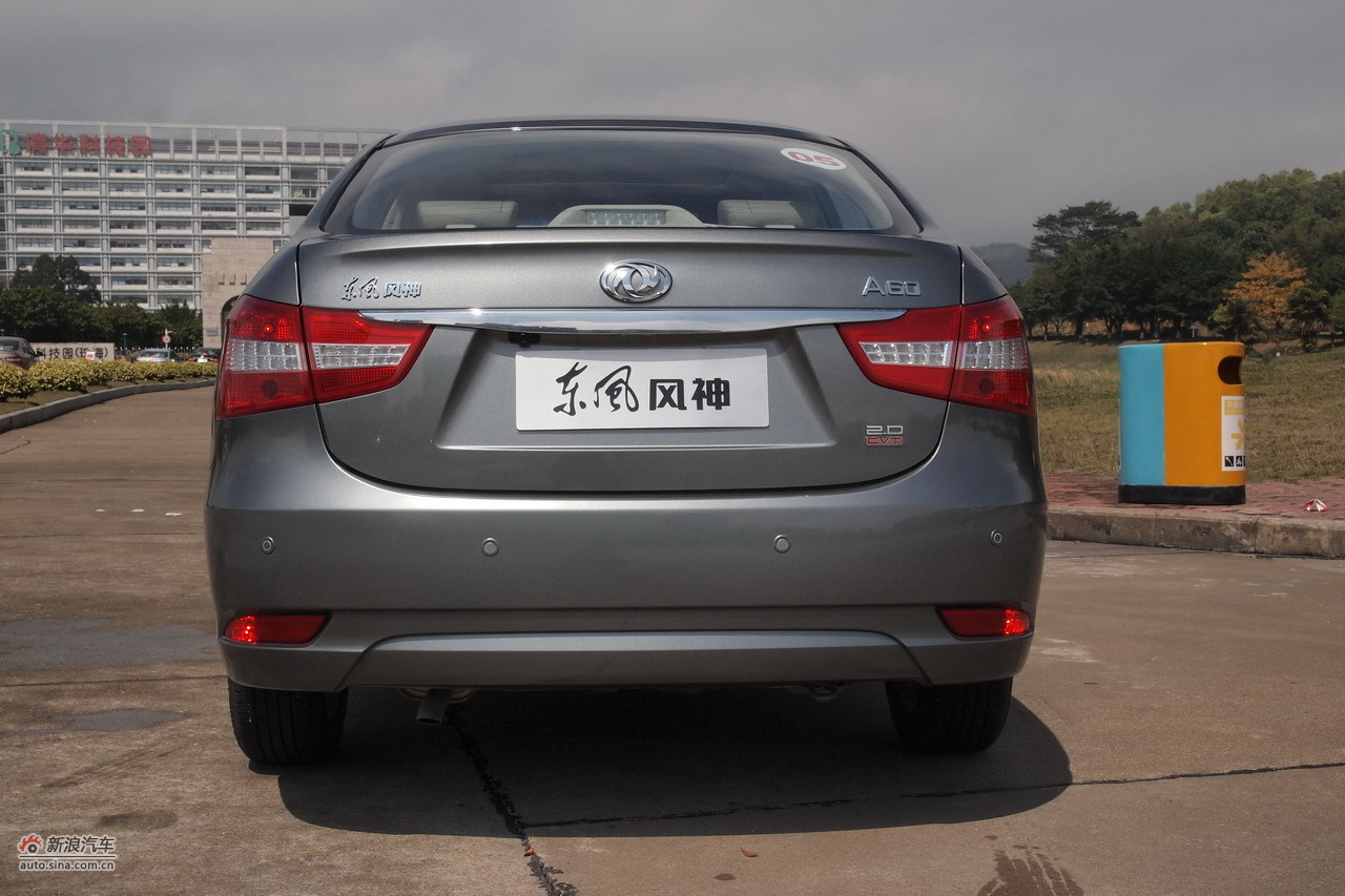 东风风神a60外观