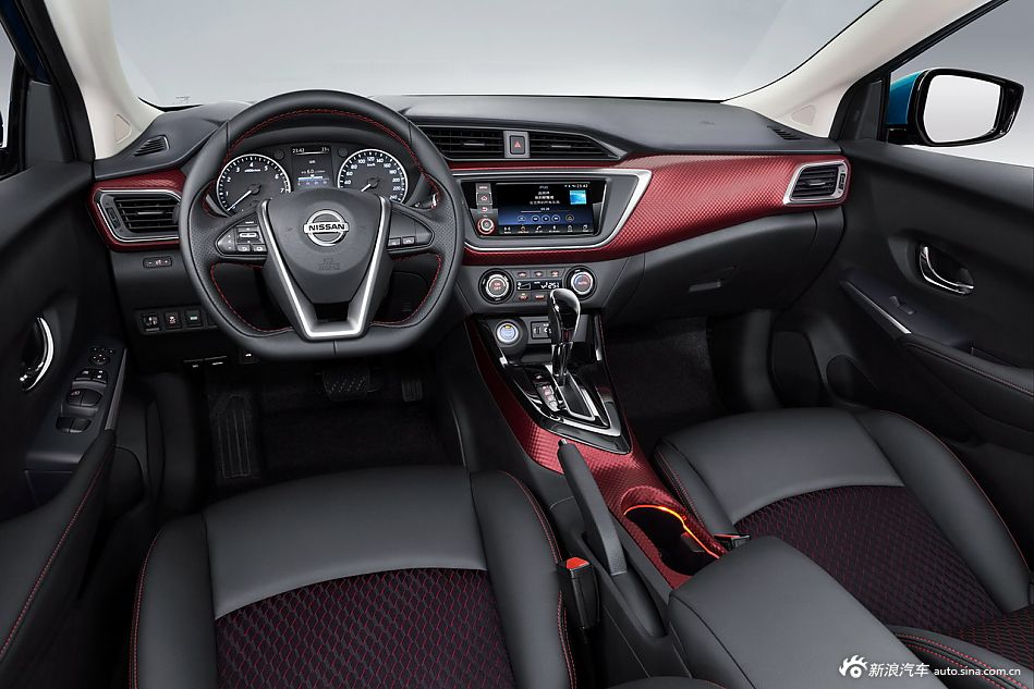 日产LANNIA蓝鸟官方图-内饰