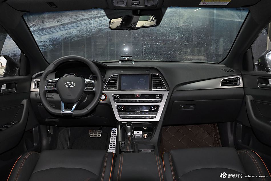 2015款索纳塔九 1.6TGDi DLX尊贵型