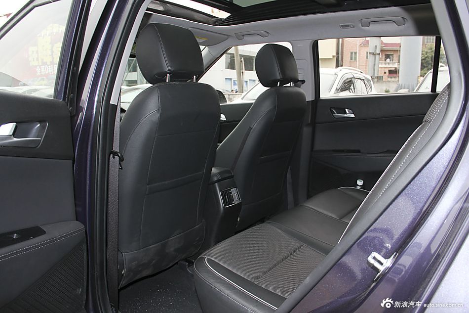 2015款ix25 2.0L 自动四驱尊贵型