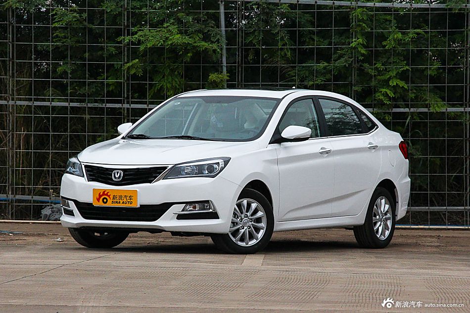 2015款悦翔V7 1.6L自动乐享型