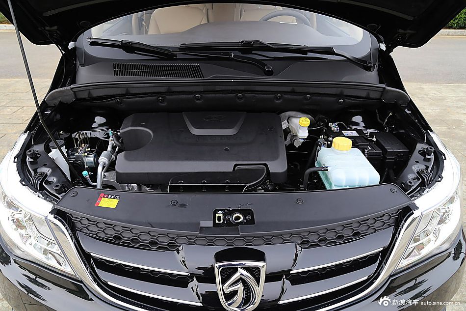 2016款宝骏730 1.5L旗舰版