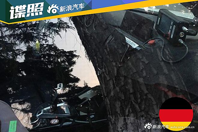 宝马330e插电混动车型