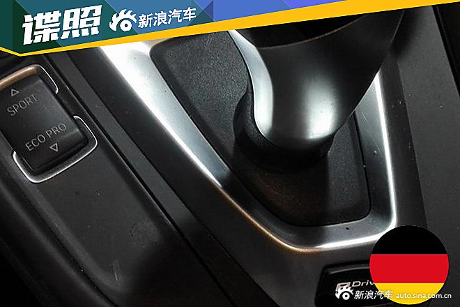 宝马330e插电混动车型