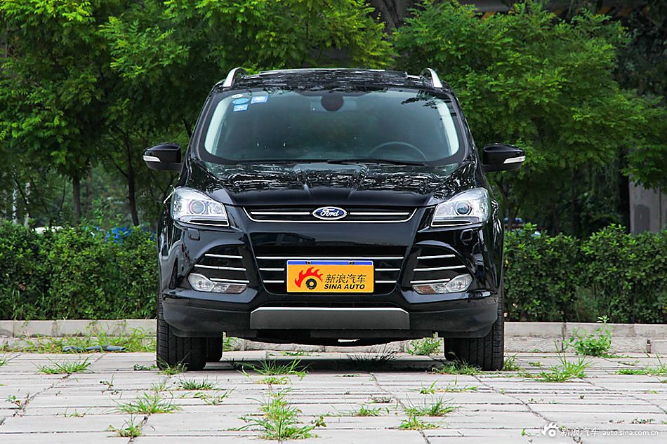 2013款福特翼虎2.0 GTDi自动运动型