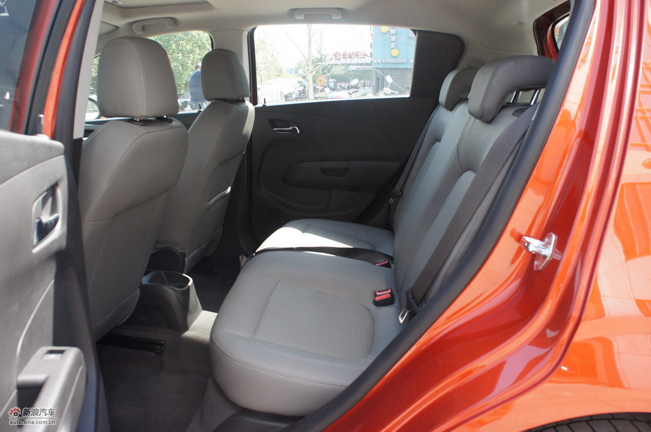 雪佛兰爱唯欧实拍图_爱唯欧空间图片5588992_汽车图库_新浪汽车_新浪