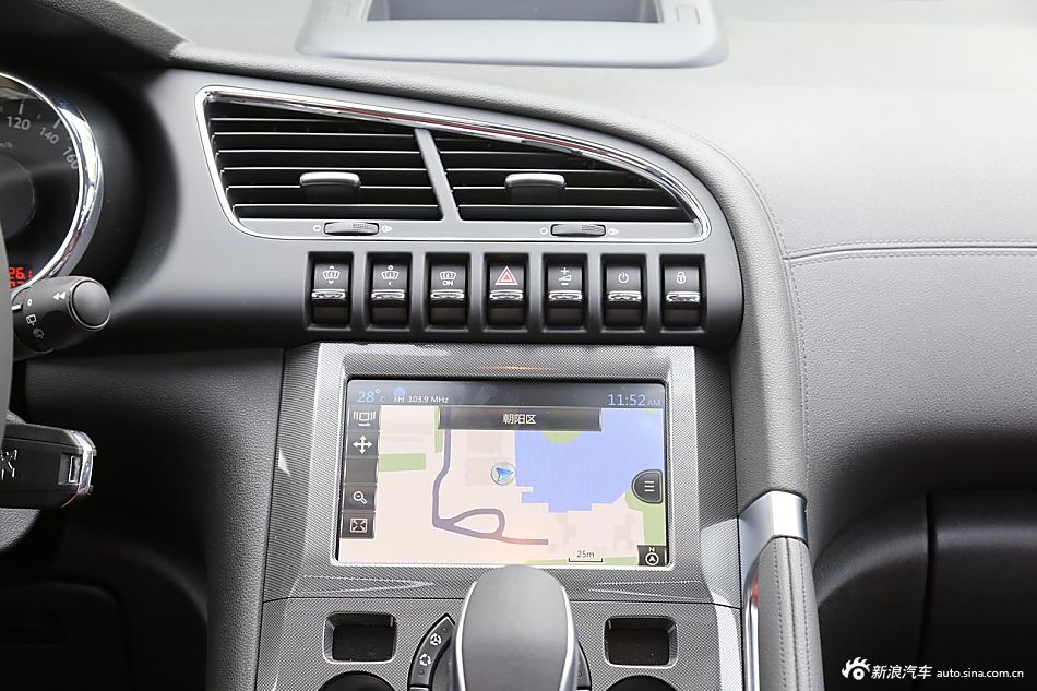 一头睡醒的狮子.抢先实拍全新标致3008