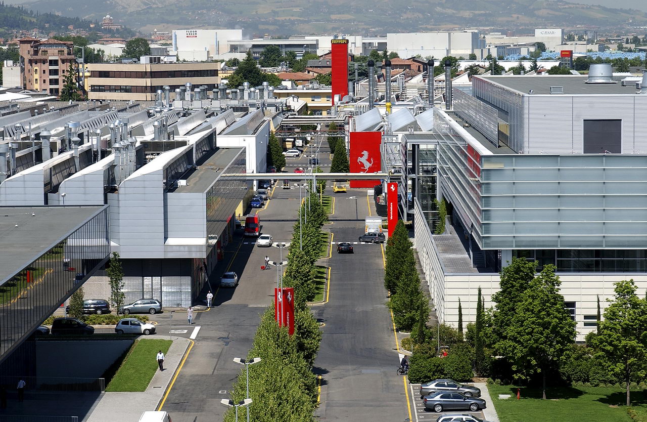 法拉利马拉内罗工厂外景