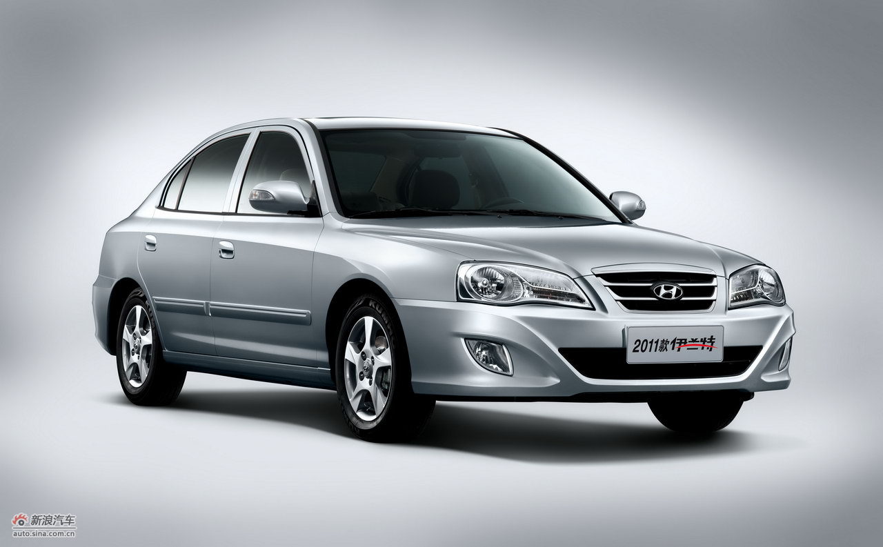 2011款伊兰特外观