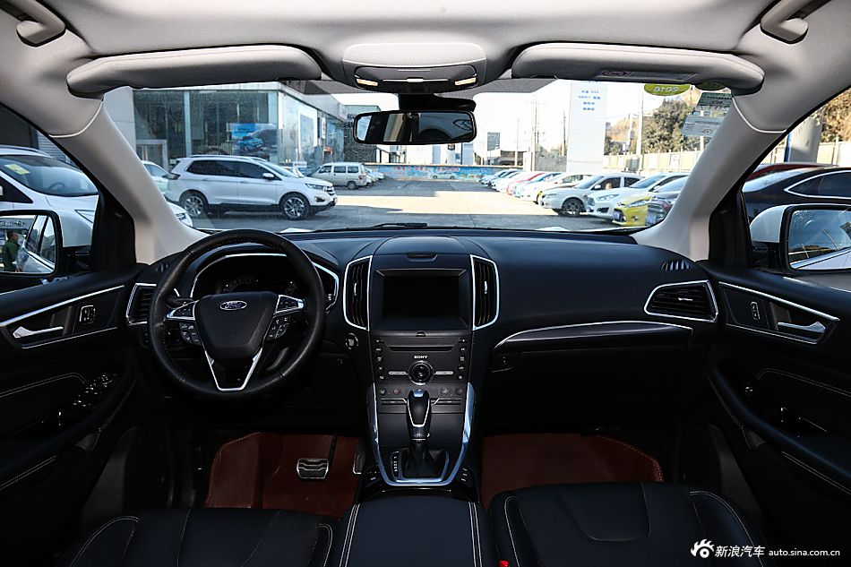 2015款锐界2.0T自动四驱尊锐型