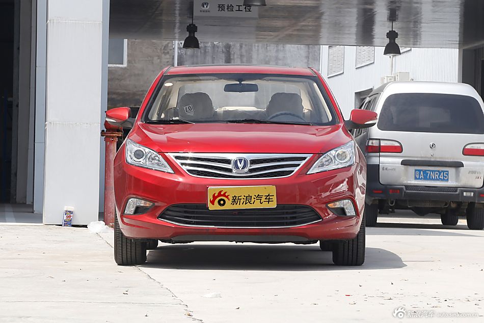 2015款逸动1.6L手动豪华型