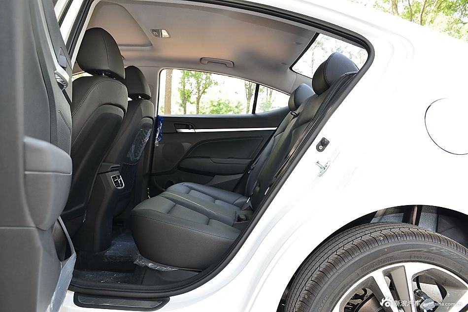 2016款领动1.6L自动智炫豪华型