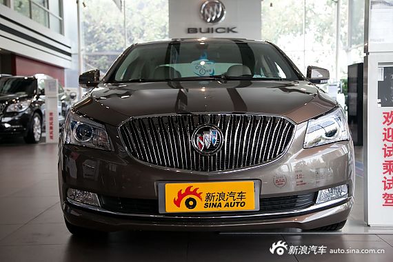 2014款君威2.4L自动精英时尚型