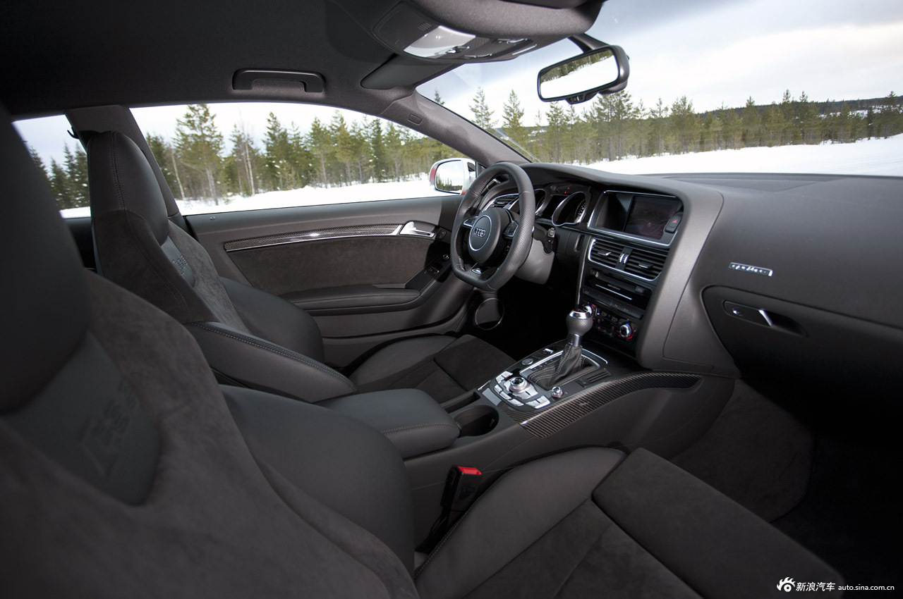 2013款奥迪rs5_奥迪rs5内饰图片17599190_汽车图库_新浪汽车_新浪网