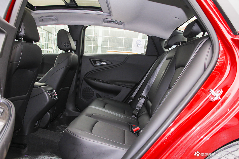 2016款迈锐宝XL 1.5T自动双离合锐耀版