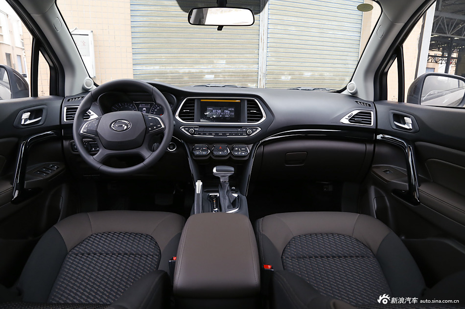 2015款传祺GS4 1.3T自动200T G-DCT精英版