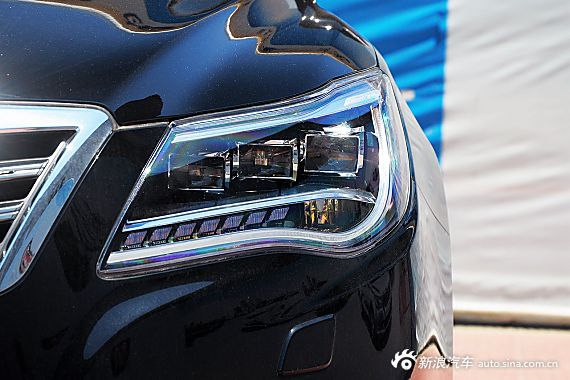 2015款荣威950 2.0T基本型