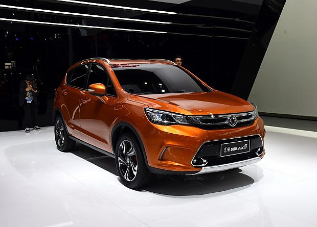 年内上市 东风风神AX5高/低配内饰曝光