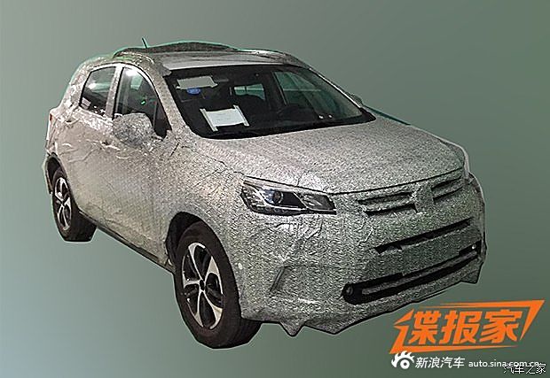 东风全新SUV伪装谍照