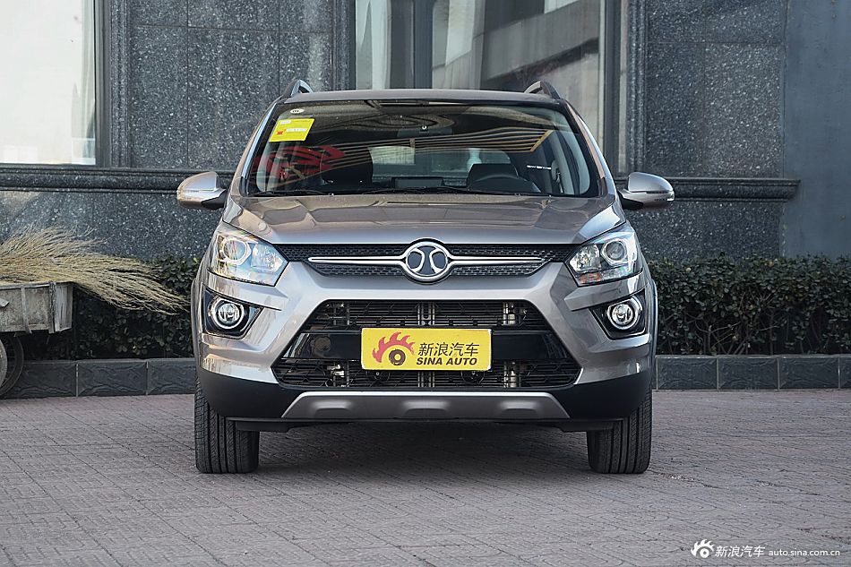 2015款北汽绅宝X25 1.5L手动舒适型