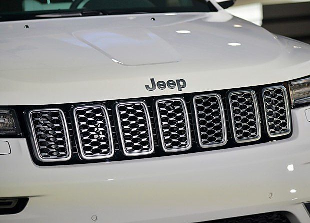 Jeep新款大切诺基Summit