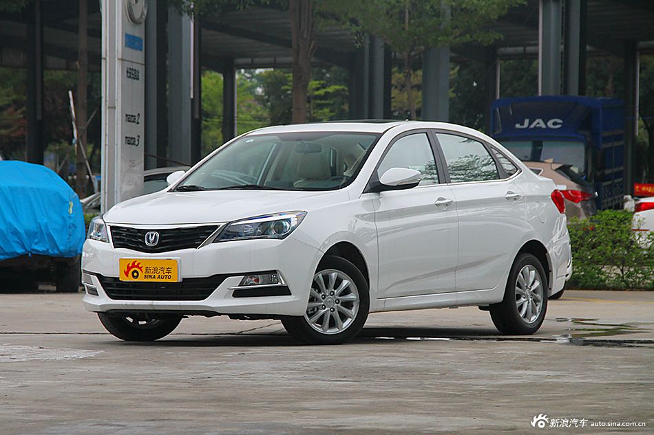 2015款悦翔V7 1.6L 手动乐享型