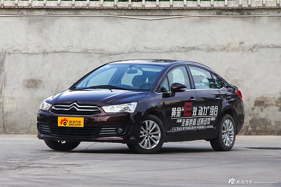 2013款世嘉三厢1.6L自动品享型