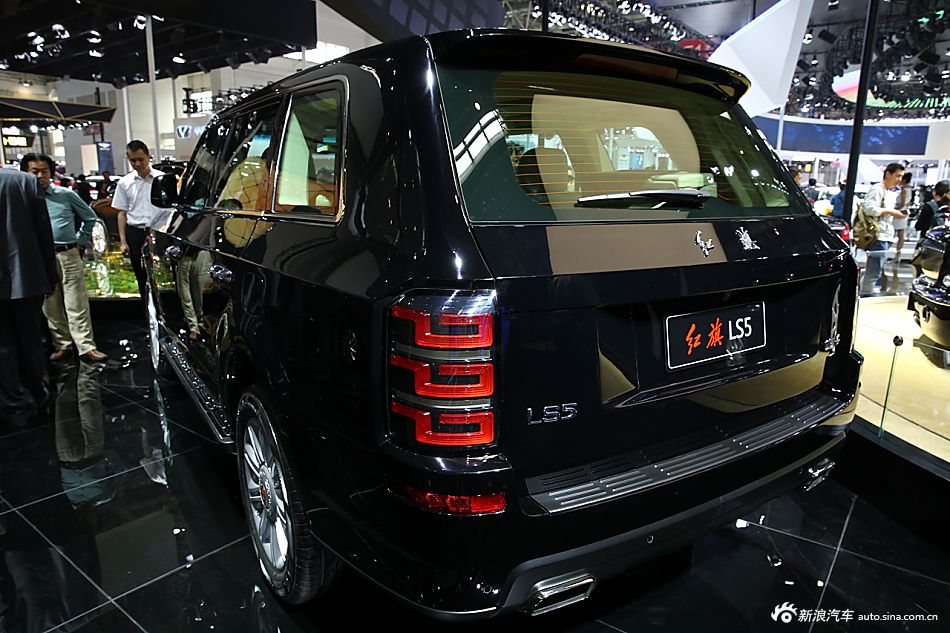 再一次惊艳全场 实拍红旗LS5
