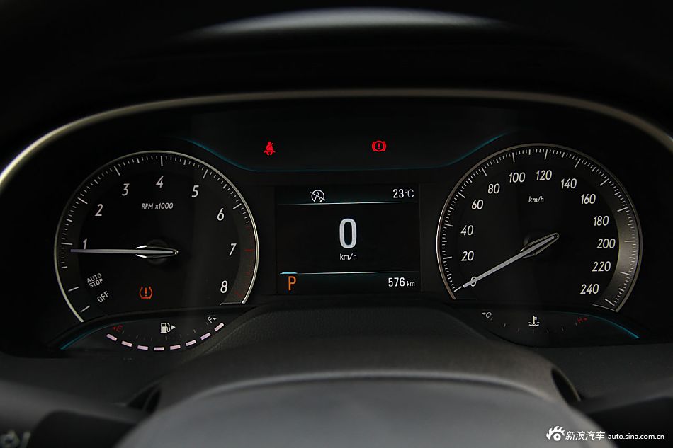 2015款英朗15N 自动豪华型