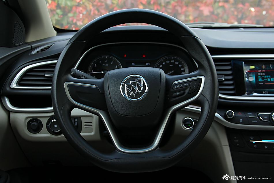 2015款英朗15N 自动豪华型