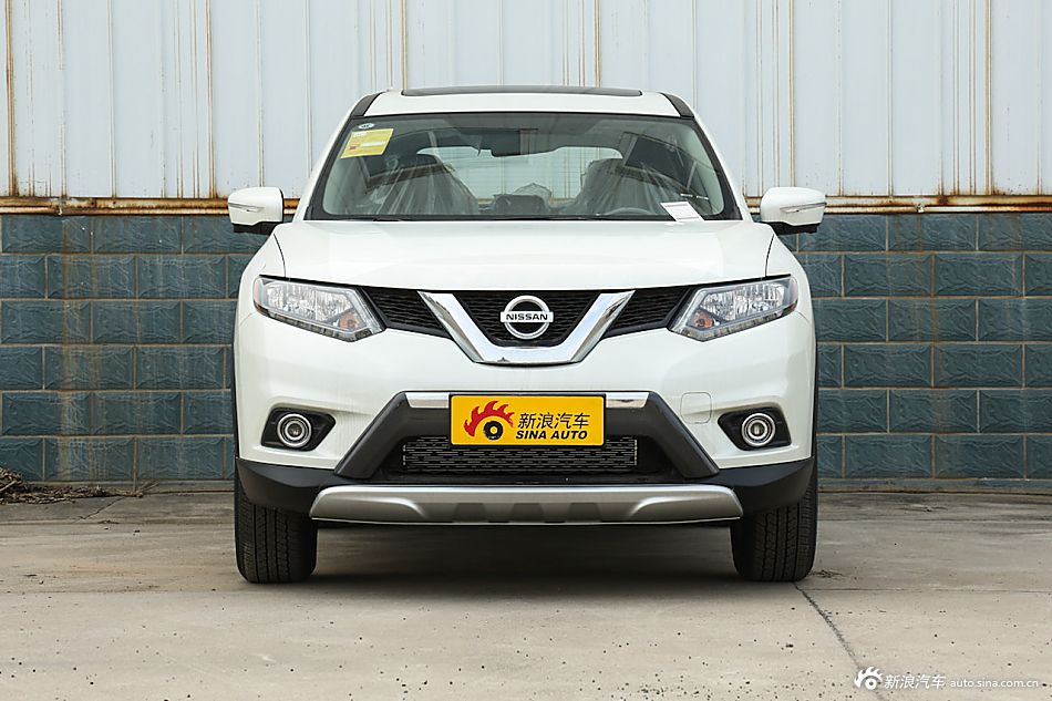 2015款奇骏2.0L XL 自动两驱舒适MAX