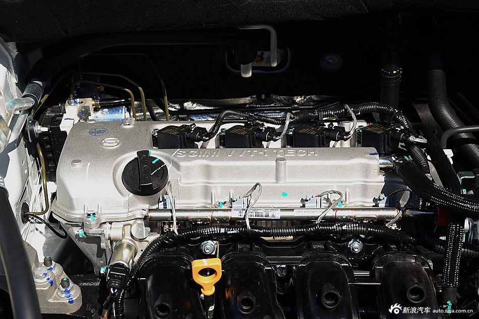 2016款宝骏560 1.8L手动舒适型