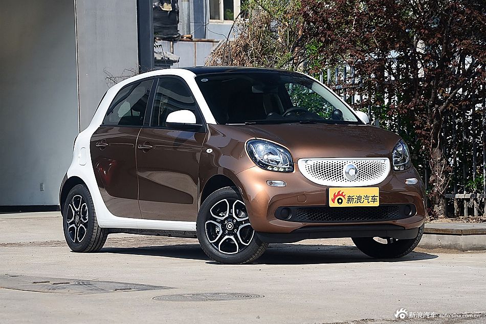 奔驰smart forfour上市:13.5万-18.6万元 -新浪汽车