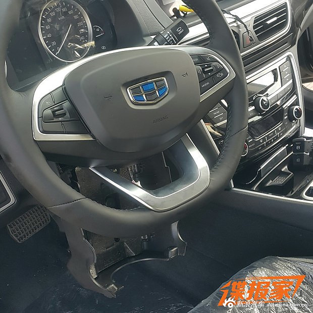 或搭双离合变速箱 曝吉利新款博瑞谍照