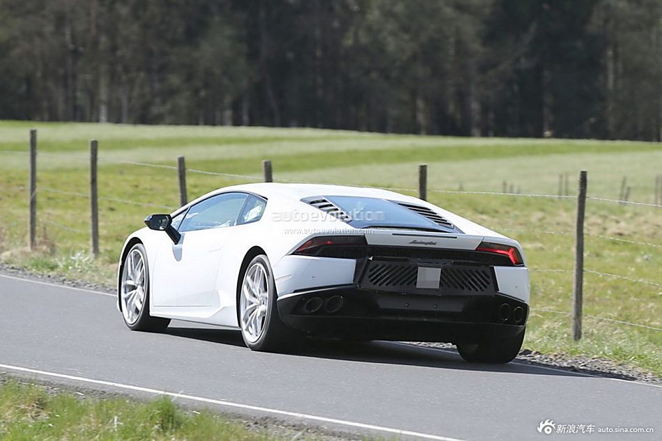 Huracan轻量化版谍照