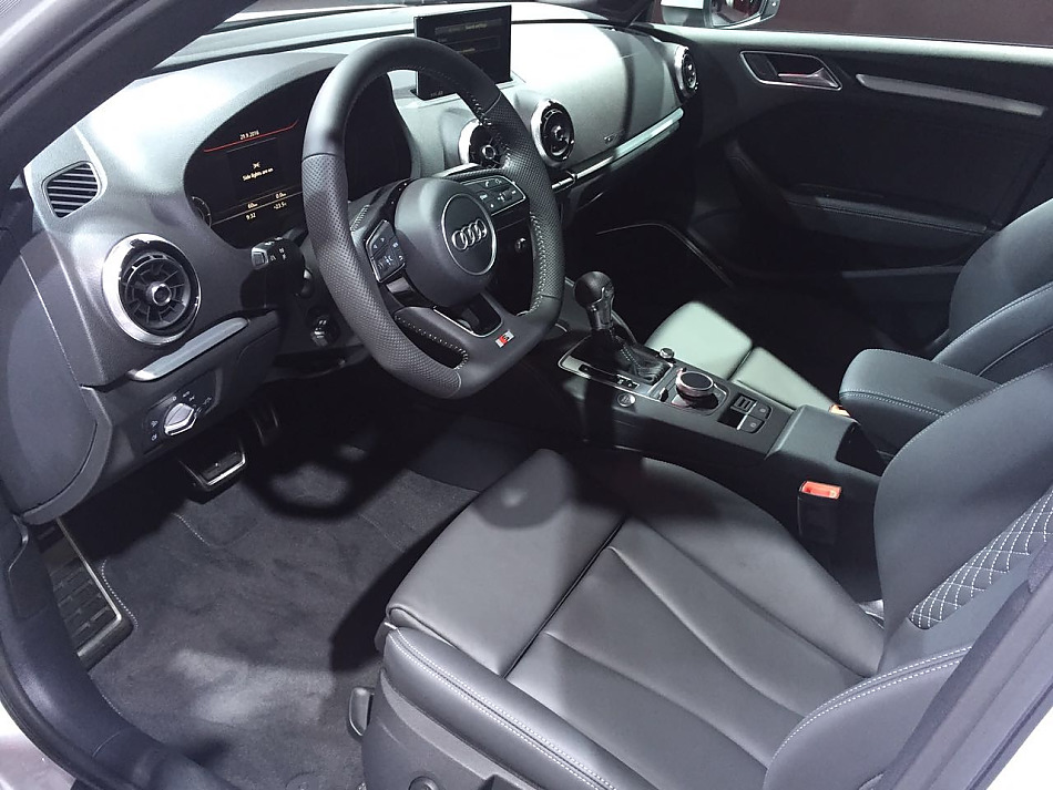 巴黎车展：奥迪新款A3实车亮相