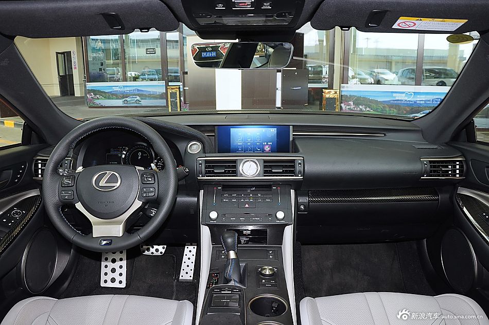 2016款雷克萨斯RC F 5.0L碳纤维版